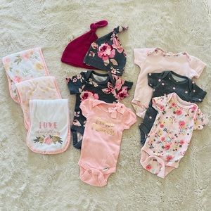 Girls onesie bundle / lot of 5 with hats and burp cloths